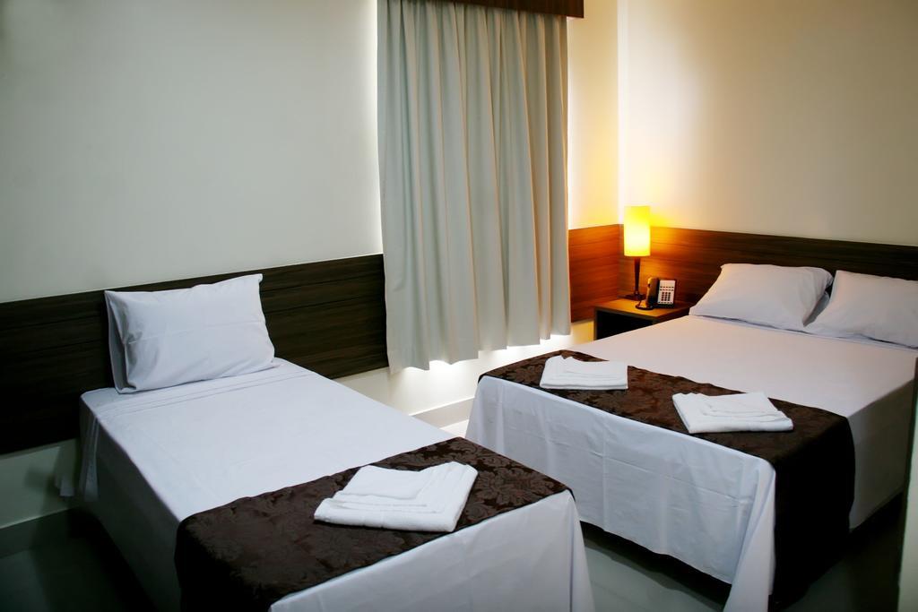 Hotel Belugi Goiânia Værelse billede